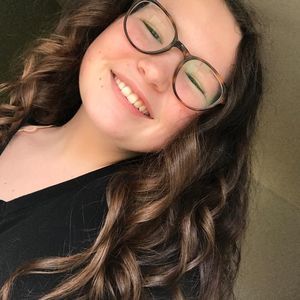 Meet your Posher, Amelia